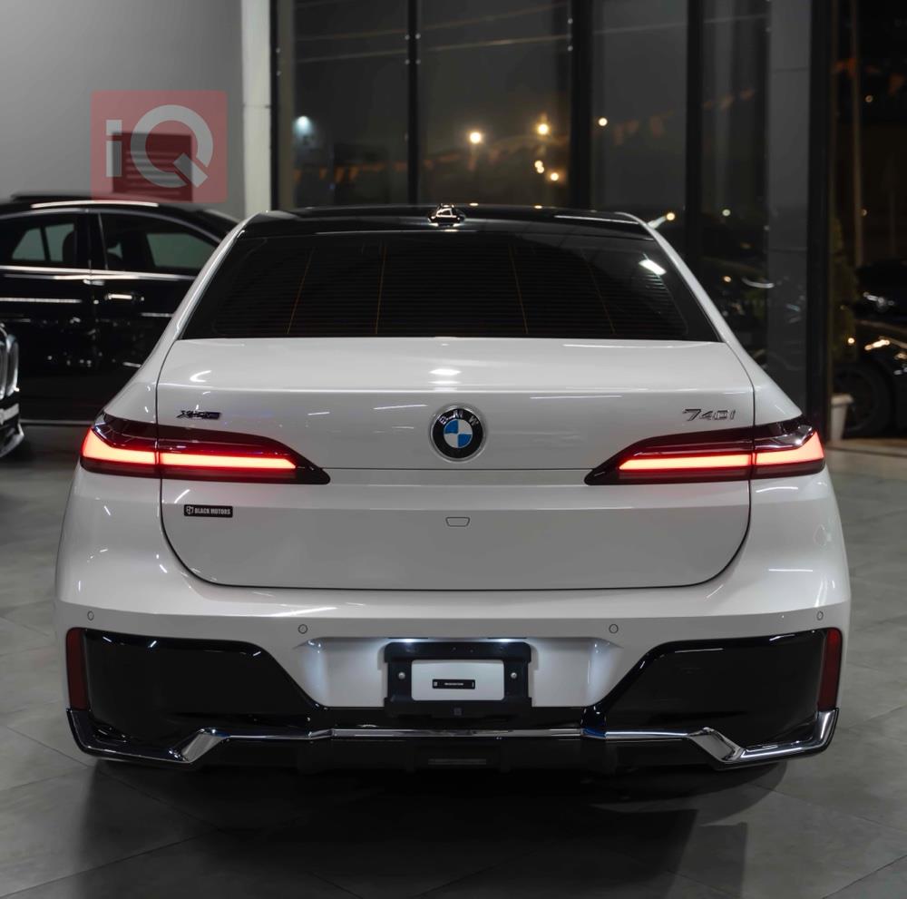 بي ام دبليو الفئة 7